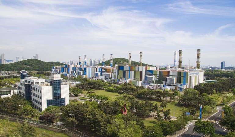 Combined-cycle power plant supplied with WOONGTECH filters